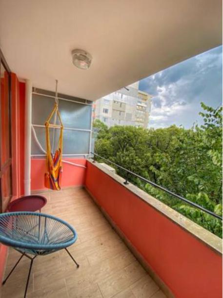 Lovely 1 Bedroom Apartment In The Heart Of ヴァルナ エクステリア 写真
